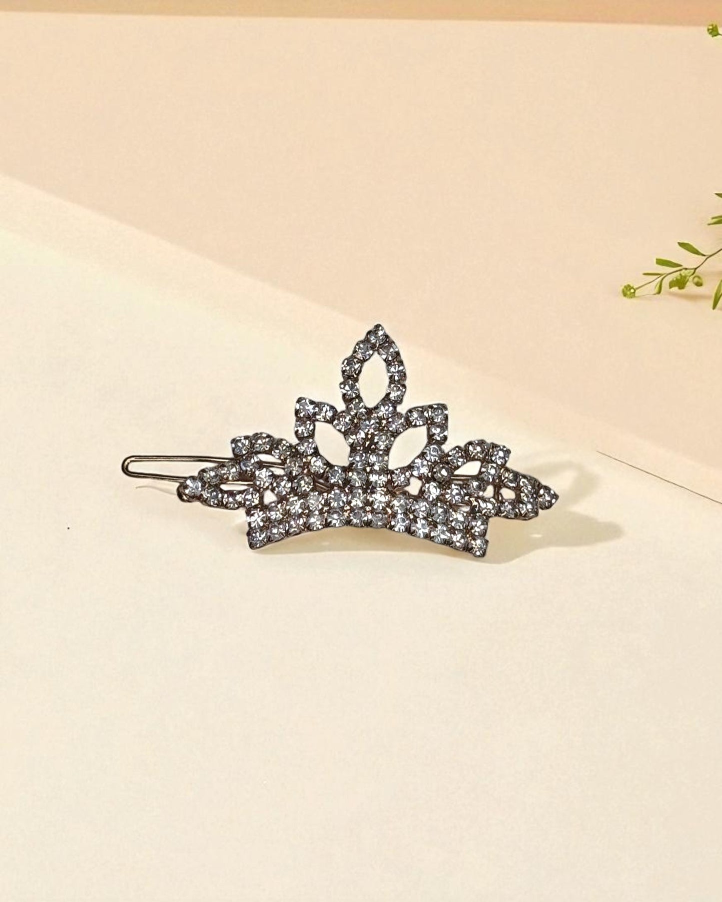Broche Corona de Cristal