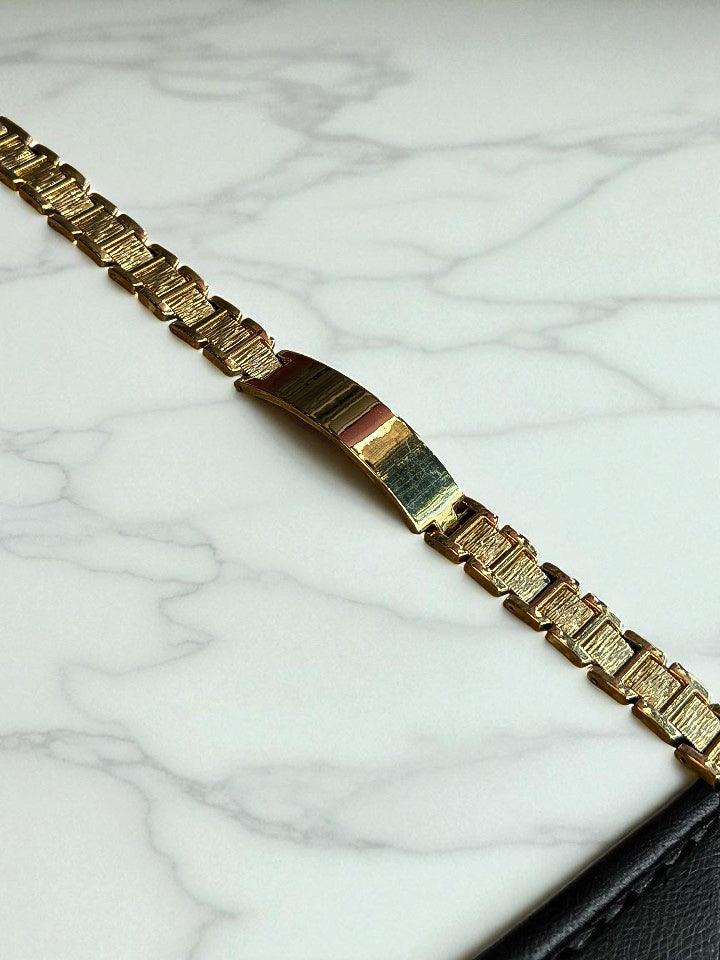 Pulsera Esclava con Placa Magnus