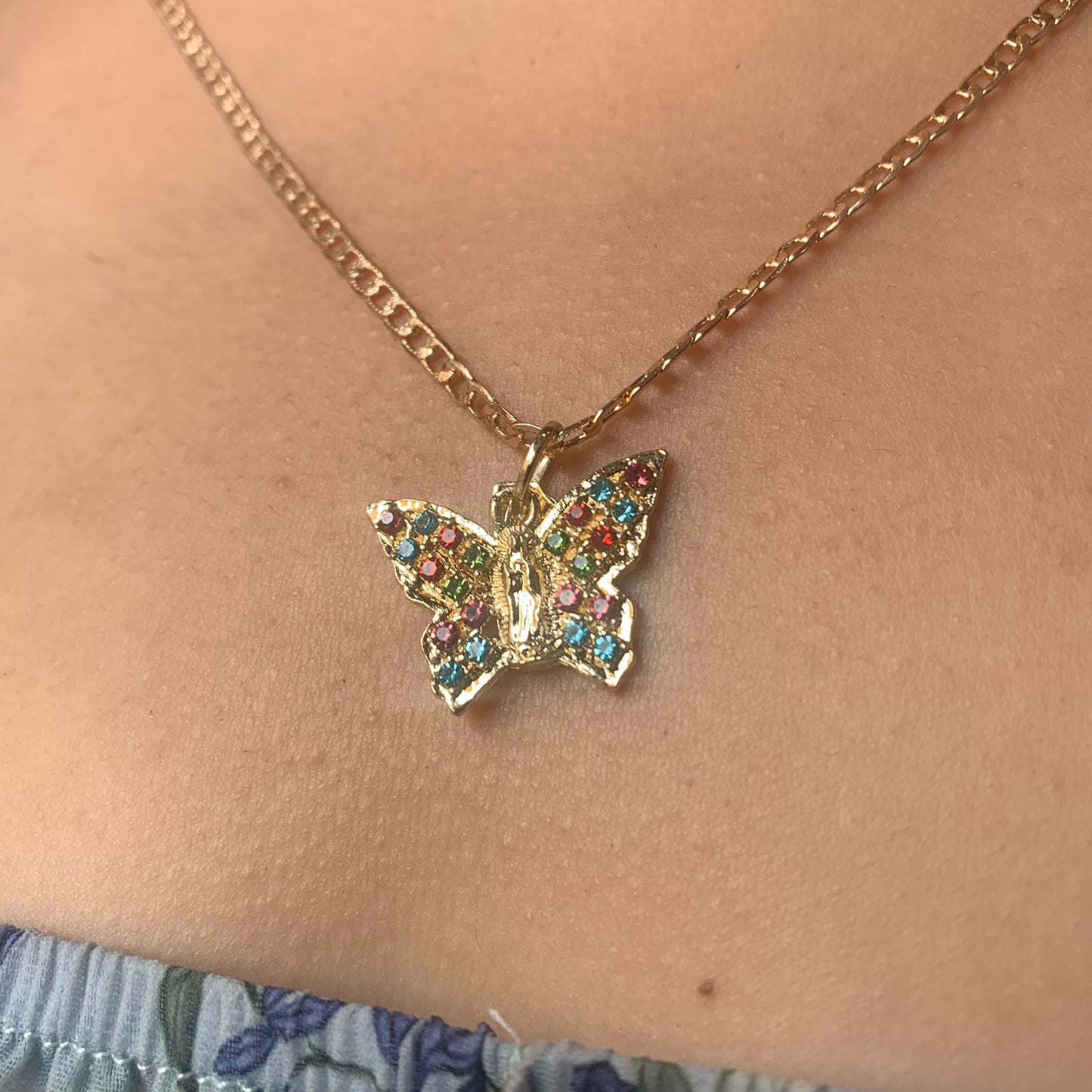 Collar Virgen Mariposa
