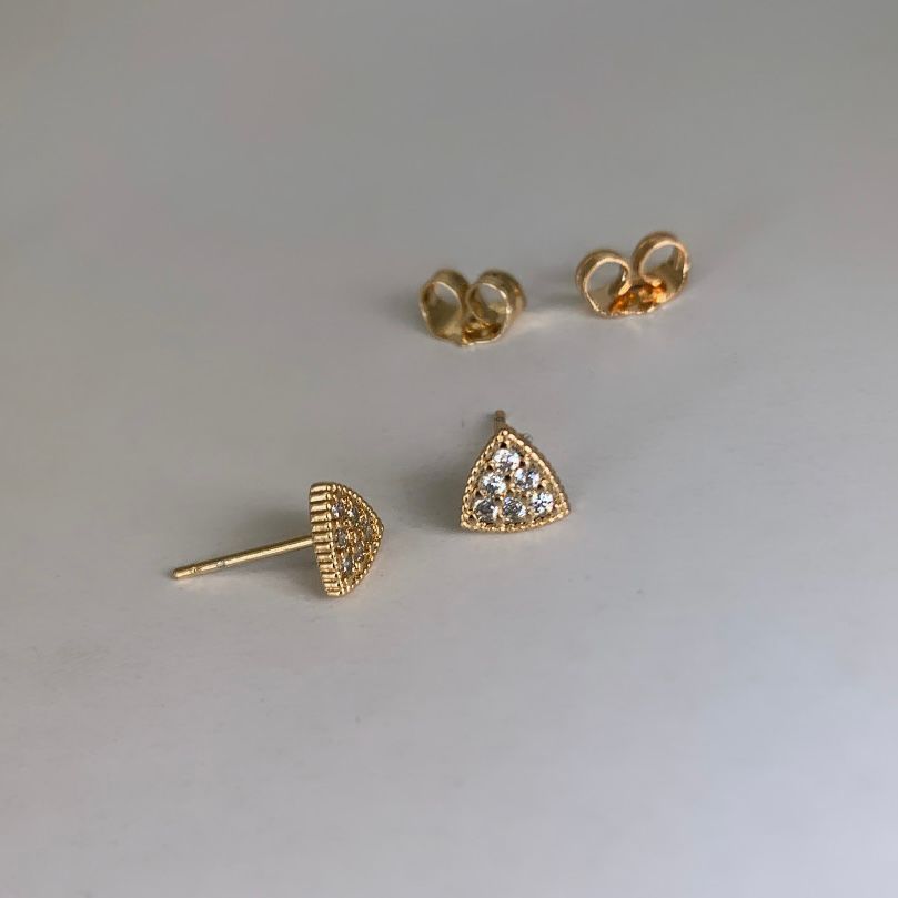 Broqueles Triángulo Blanco