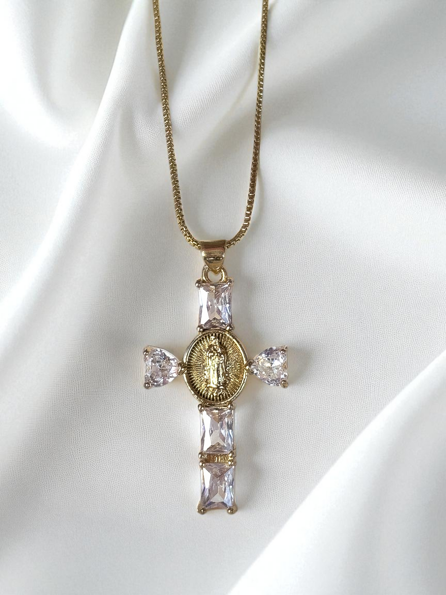 Collar Cruz De Virgen Divina