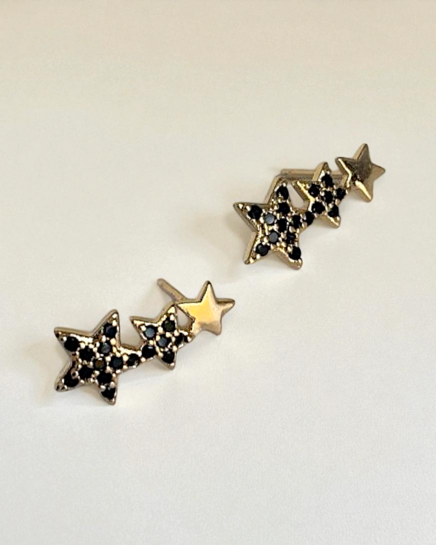 Broqueles Estrellas Negras