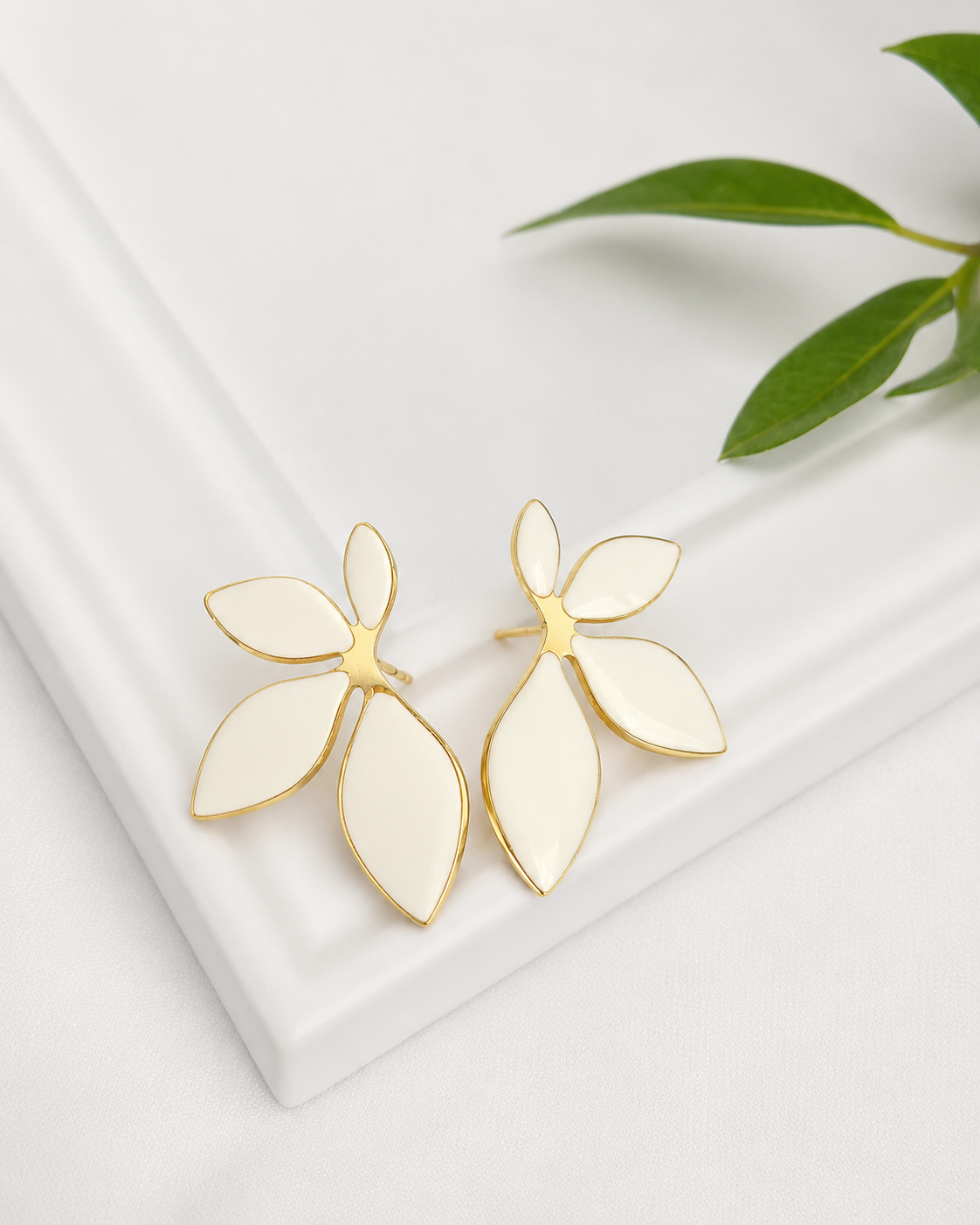 Aretes Media Flor