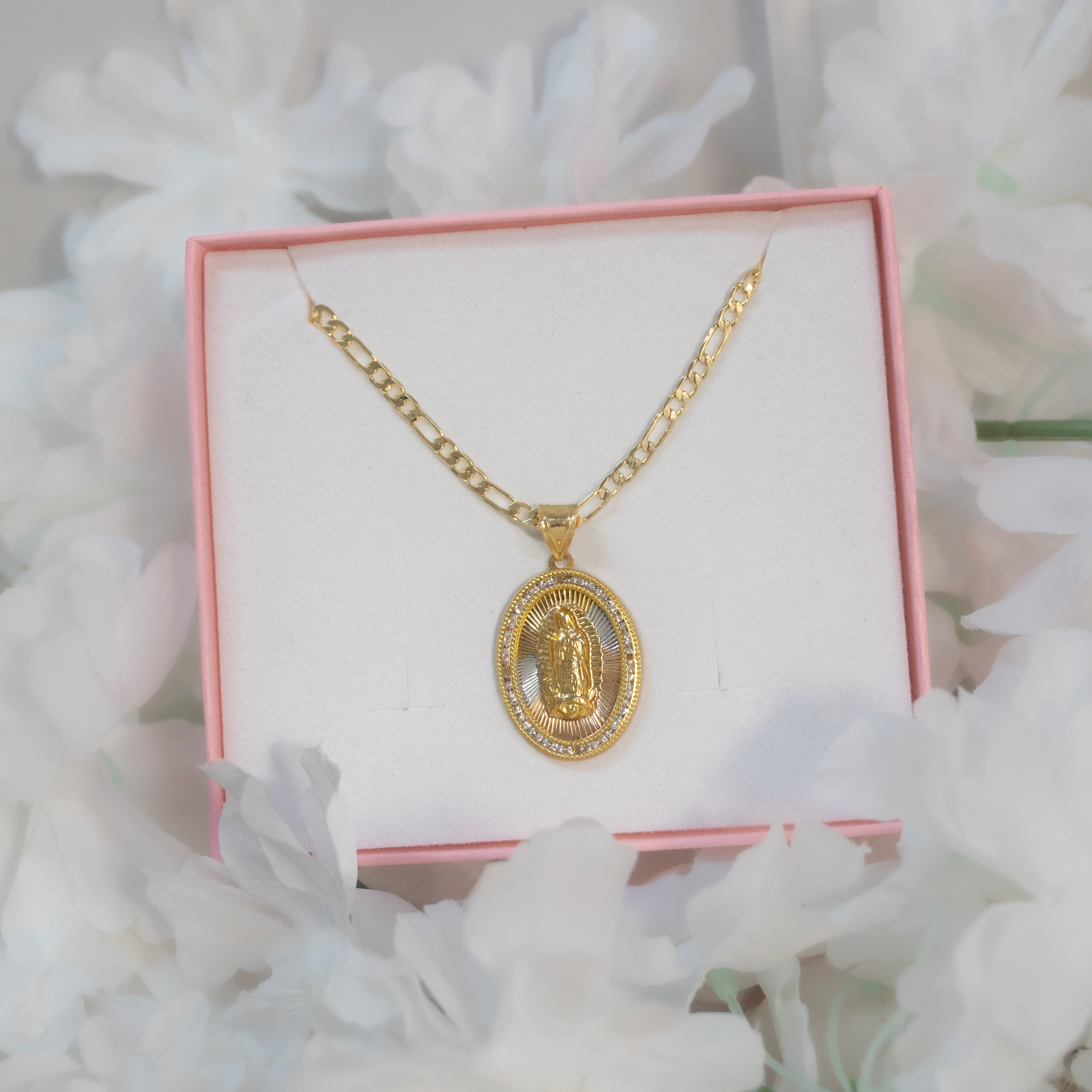 Collar Virgen de Guadalupe Zirconia Ovalada Jumbo