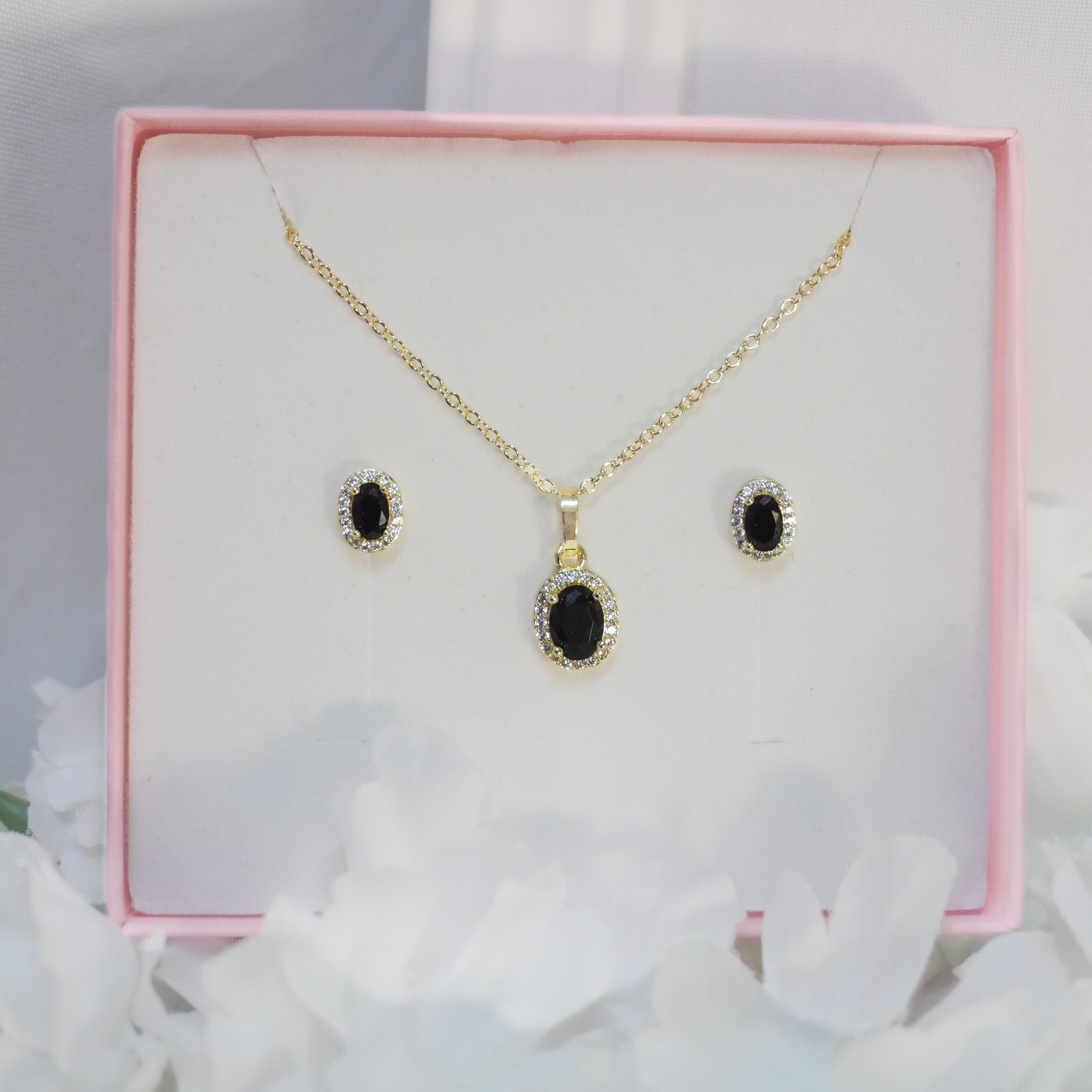 Juego Ópalo Negro con Aretes