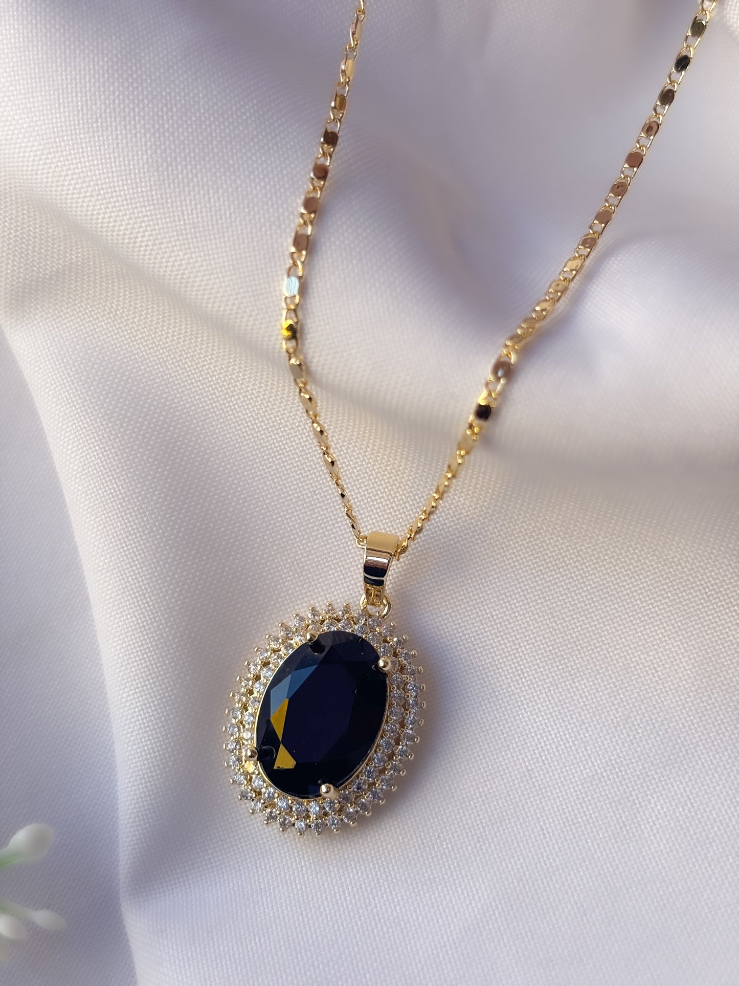 Collar Con Dije Gema Color Negro