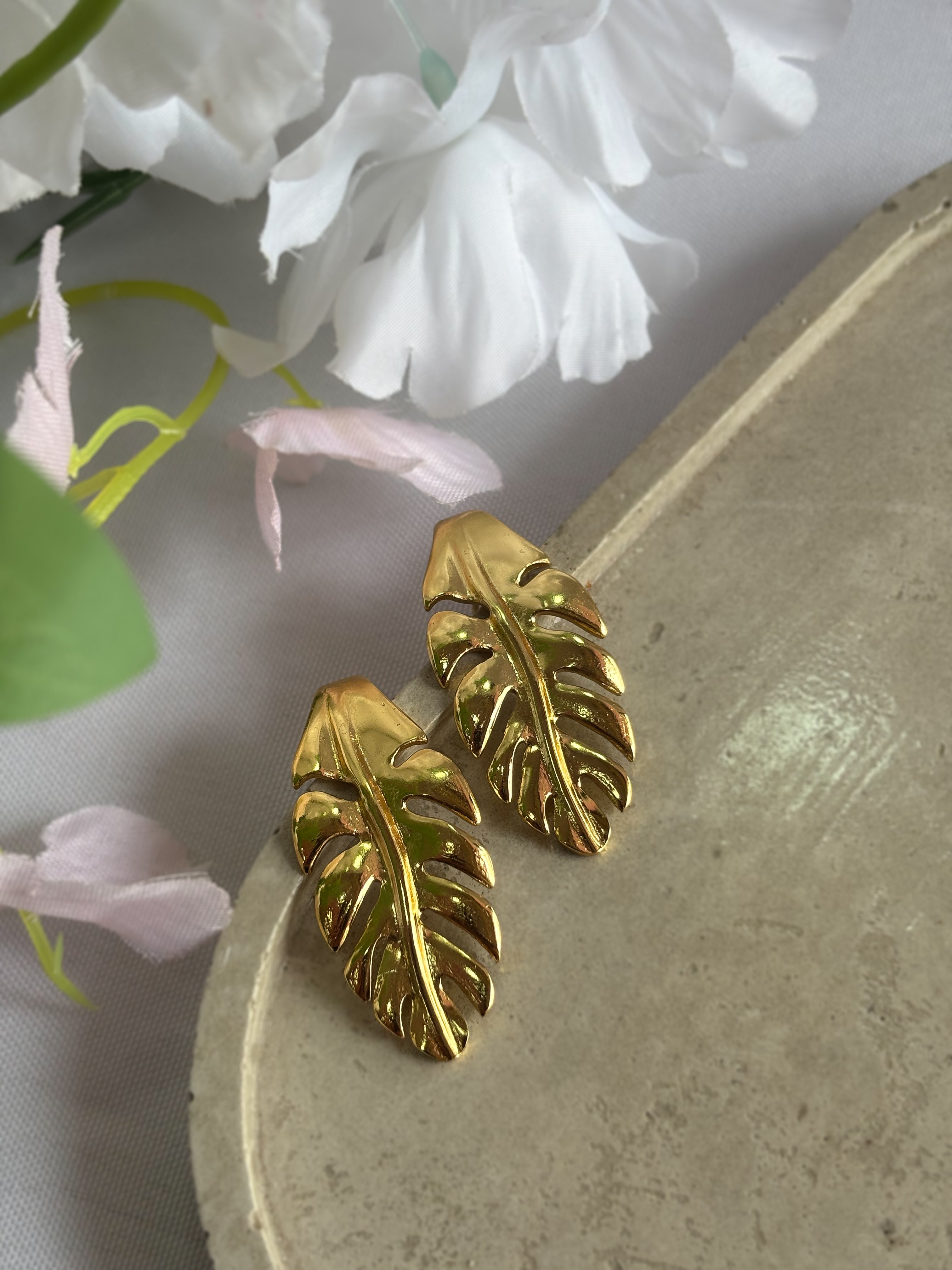 Aretes Azalea
