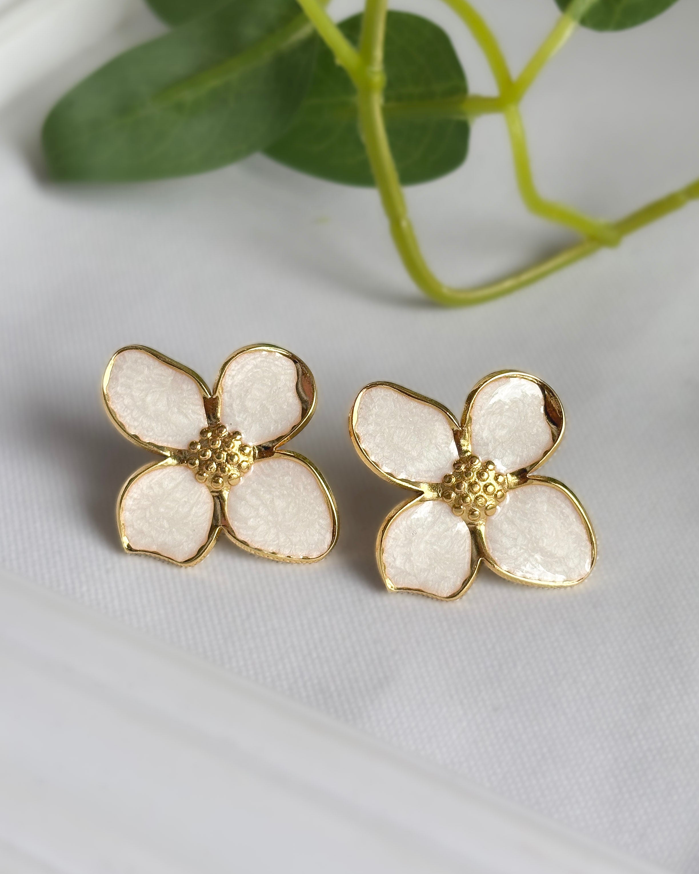 Aretes Flor Dalila